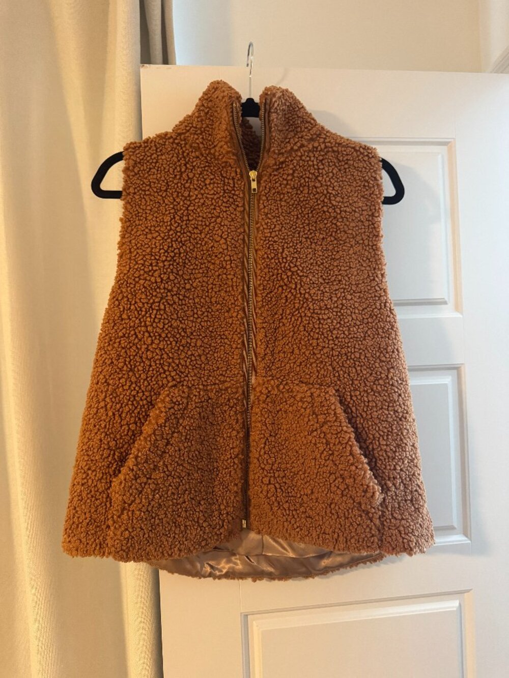 J.Crew Sherpa Faux Fur Vest Caramel - M